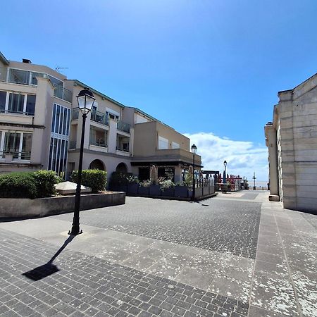 Appartement Avec Piscine, Tennis & Balcon, Centre-Ville Chatelaillon-Plage, 6 Pers, 2 Ch - Fr-1-706-17 ภายนอก รูปภาพ