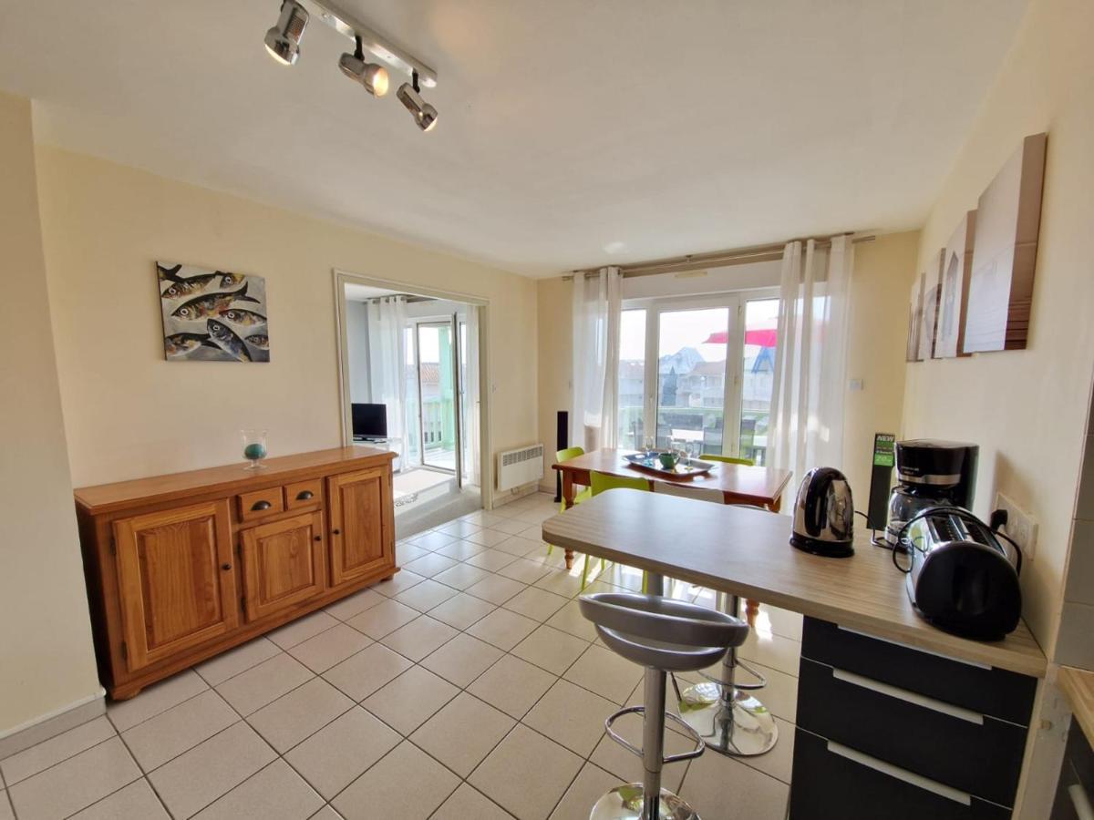 Appartement Avec Piscine, Tennis & Balcon, Centre-Ville Chatelaillon-Plage, 6 Pers, 2 Ch - Fr-1-706-17 ภายนอก รูปภาพ