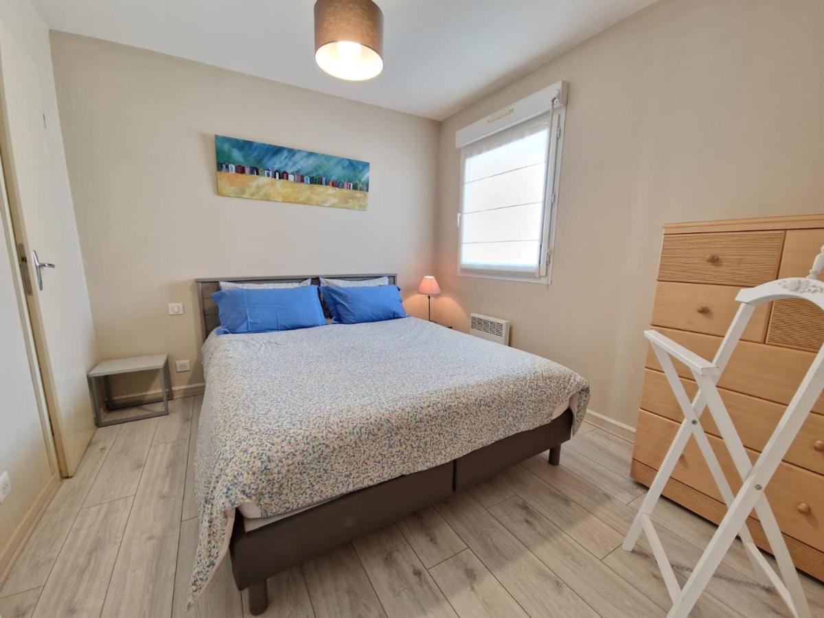 Appartement Avec Piscine, Tennis & Balcon, Centre-Ville Chatelaillon-Plage, 6 Pers, 2 Ch - Fr-1-706-17 ภายนอก รูปภาพ