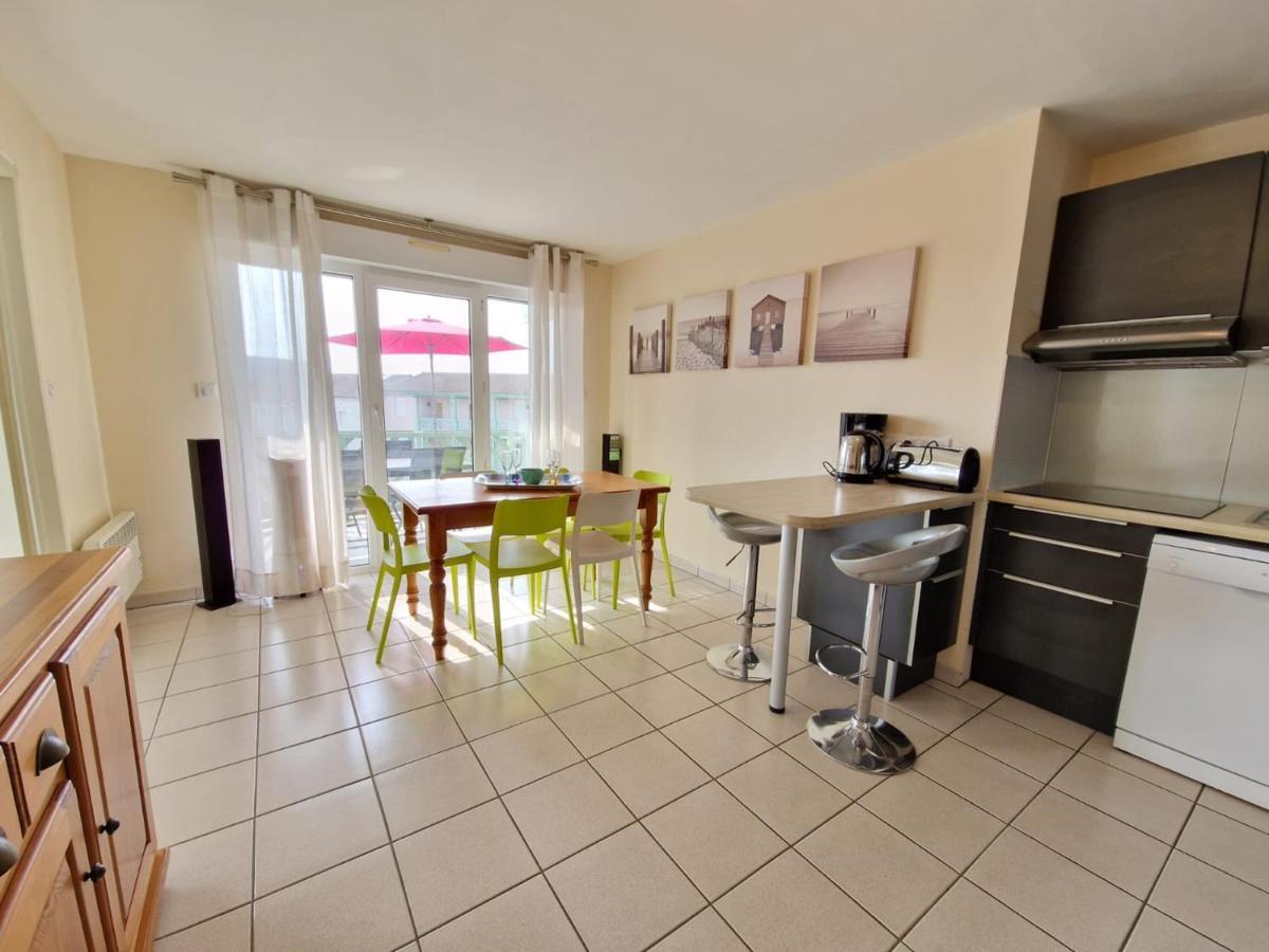 Appartement Avec Piscine, Tennis & Balcon, Centre-Ville Chatelaillon-Plage, 6 Pers, 2 Ch - Fr-1-706-17 ภายนอก รูปภาพ